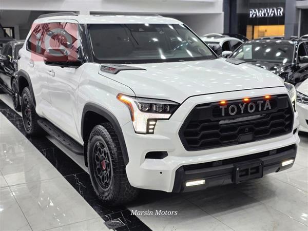 Toyota Sequoia 2023 for sale in Iraq - Duhok